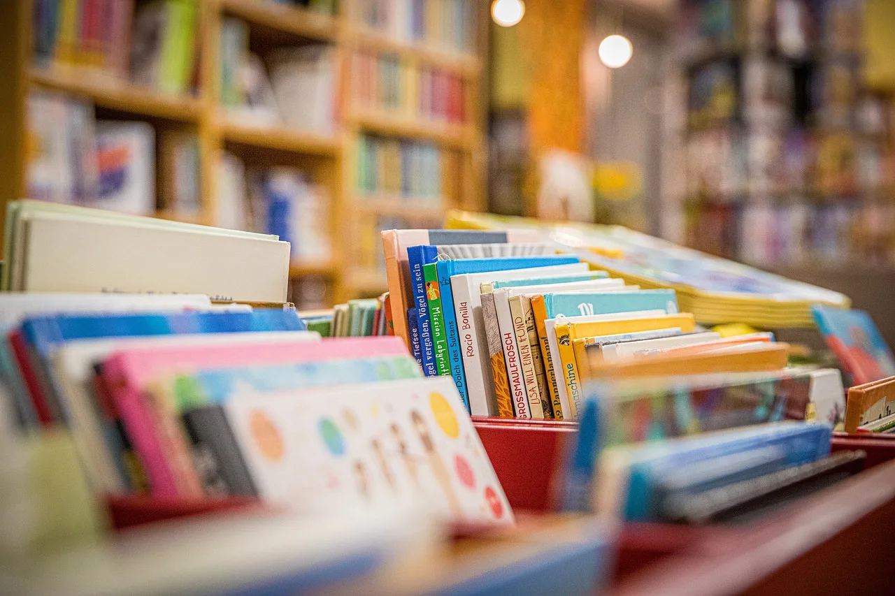 Bücher 5211309 1280