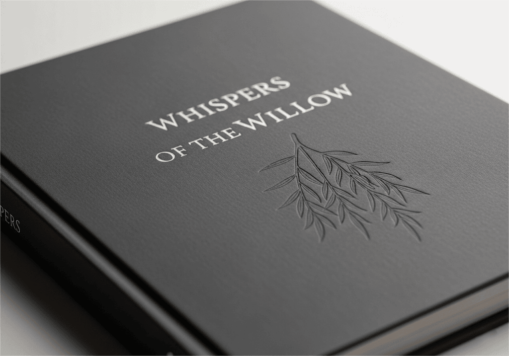 Nahaufnahme eines Softcover-Buches mit einer glatten, nicht reflektierenden, matten Oberfläche, die ein Gefühl von Eleganz vermittelt Eine Nahaufnahme eines Softcover-Buches mit einer glatten, nicht reflektierenden, matten Oberfläche, die einen Hauch von Eleganz vermittelt.